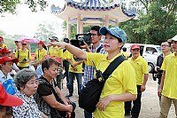 重阳节公益活动中的情暖人