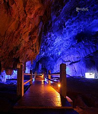 黎明通天河—地心里的奇幻世界（广西平果县）