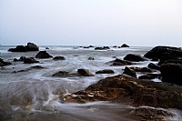 暴风雨的前夜----吴川调德海岸