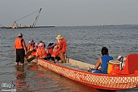 情暖龙舟队在金沙湾训练(随拍)