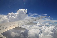 飞机下的云彩
