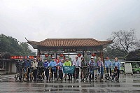 烟花三月下柳州   (我们骑行在柳州)