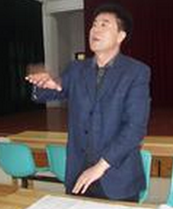 张芯铭 领南师院教授合唱指挥