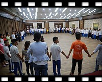 龅牙兔携手湛江一中培才开启幸福摩登之旅