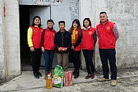 蓝天志愿者开展新春慰问、情暖人心活动