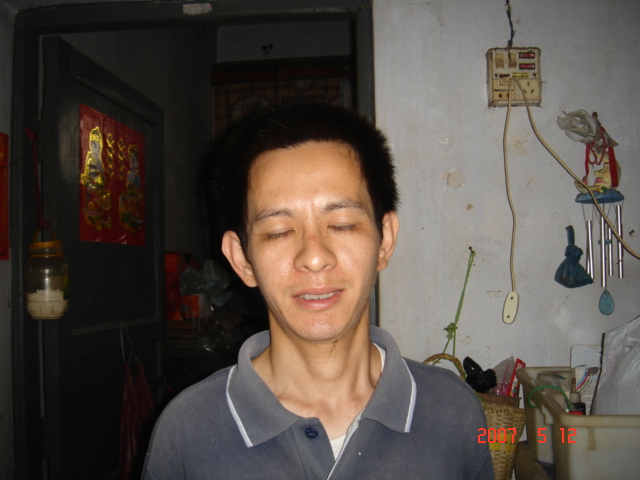 dvubb 图片点击可在新窗口打开查看