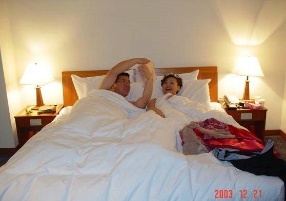 朋友新婚闹洞房实拍3