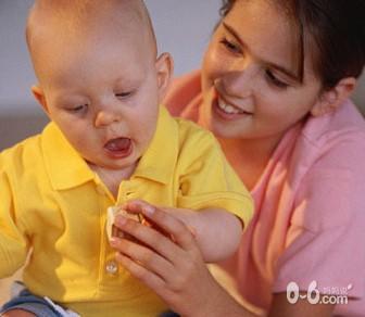 换保姆别忽视了孩子的感受