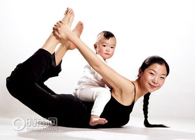 亲子瑜伽时尚辣妈新