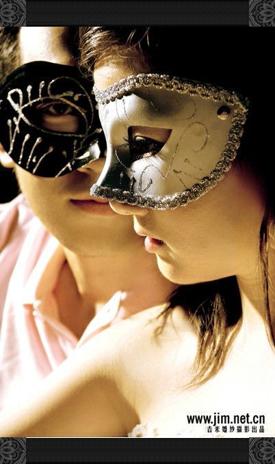 幸福恋人的浪漫婚纱照样片1