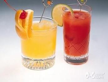 何时开始让宝宝喝果汁