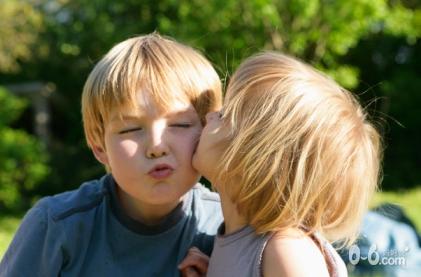 谁是孩子最重要的性教育老师