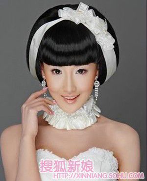 2010年时尚日韩新娘发型1