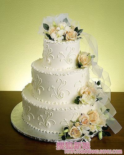 现代婚礼现场的四个布置方案3