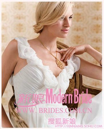 婚纱的领间风情3