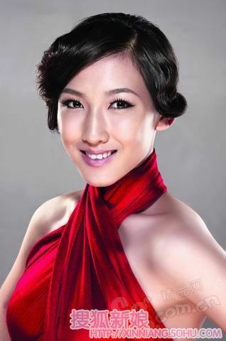 讲讲伴娘妆的打扮方法1