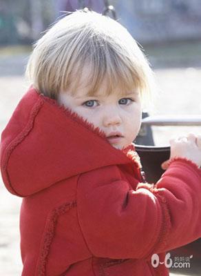 三大表现，暗示你的宝宝缺乏安全感