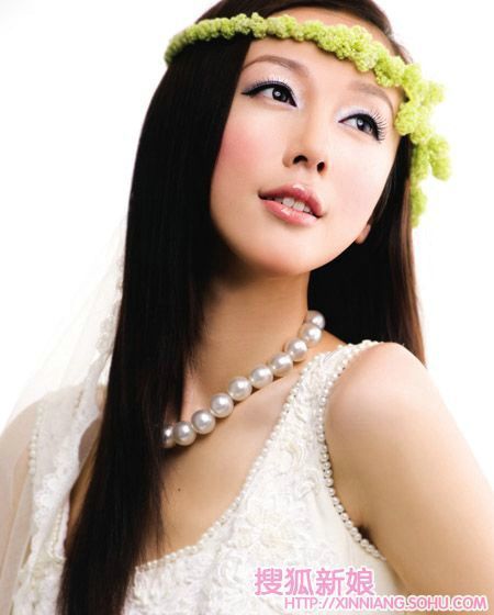 教你化个喜庆的圣诞妆1