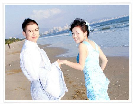 草地婚纱摄影欣赏3