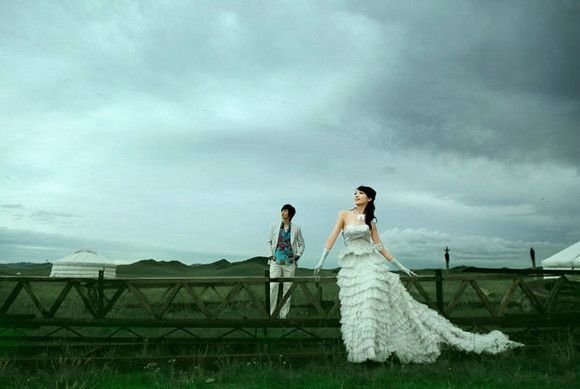 欧洲风格婚纱写真外景5