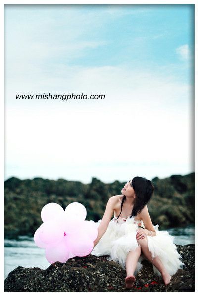 80后非主流婚纱写真照—盛装在季节的路上2