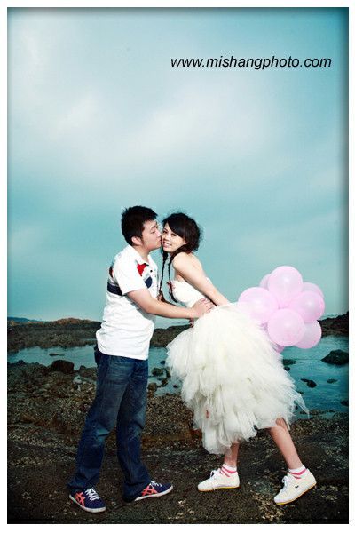 80后非主流婚纱写真照—盛装在季节的路上6