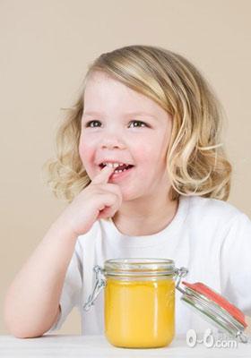 婴儿吃蜂蜜