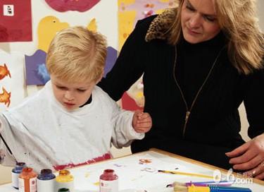 要给孩子做好榜样